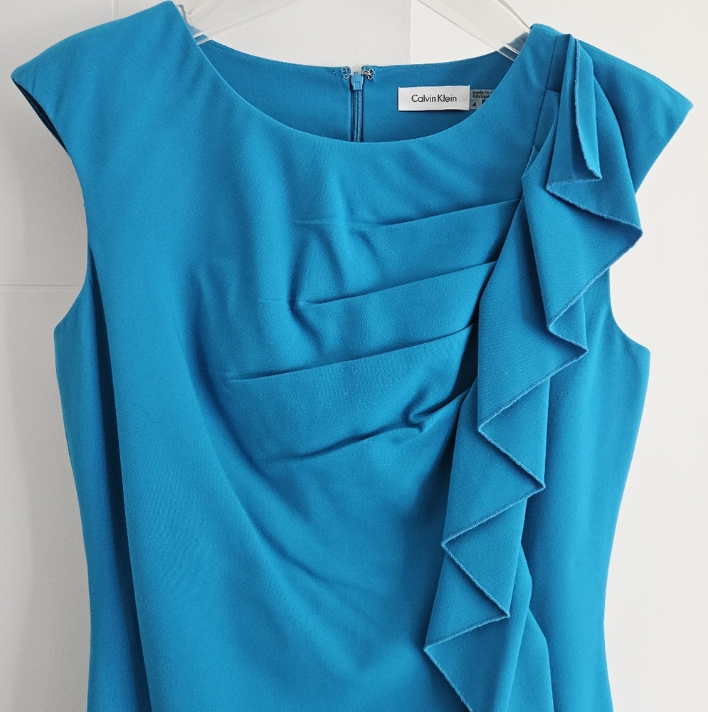 ✨️💲⬇️ Calvin Klein 4 Sheath Elegant Work Dress S Small Ruffle Front - Picture 3 of 9